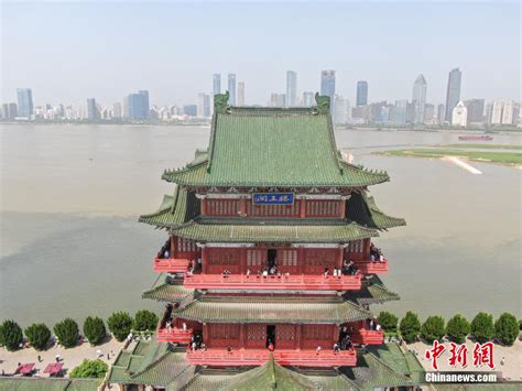 Tengwang Pavilion – A Majestic Riverside Marvel and Historical Beacon of Nanchang